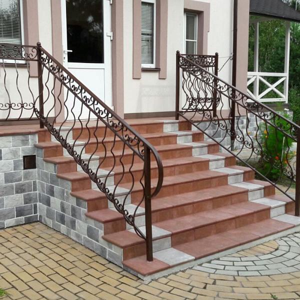 Угловая ступень флорентинер WesterWalder ATRIUM 320х320х9.5мм WK31100 Mittelgrau